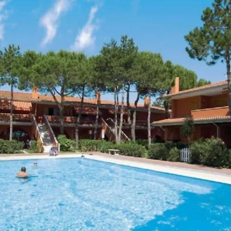 Colorful With Balcony-beahost