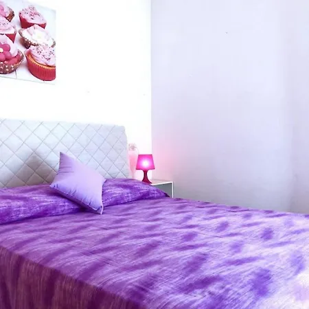 Colorful With Balcony-beahost