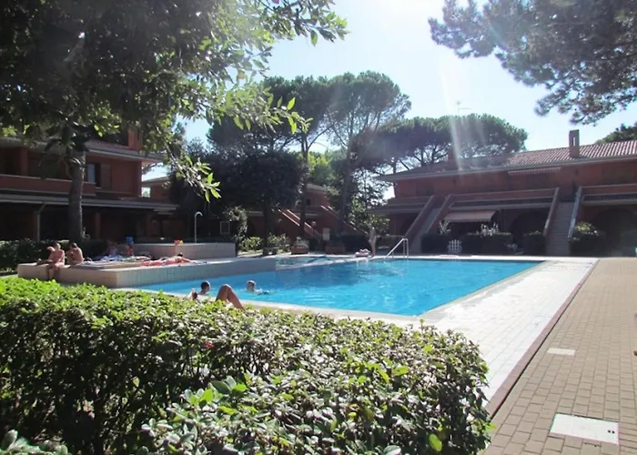 Apartment Colorful With Balcony-beahost Bibione